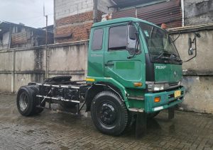 Read more about the article UD trucks engkel PK 260 CT Tractor head 2013 kepala trailer PK260CT